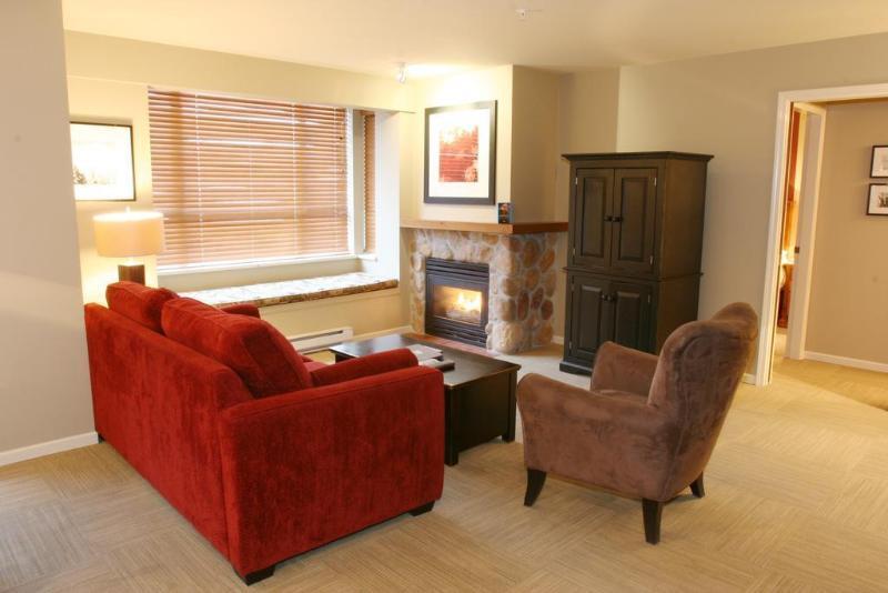 Town Plaza Suites Whistler Exterior foto