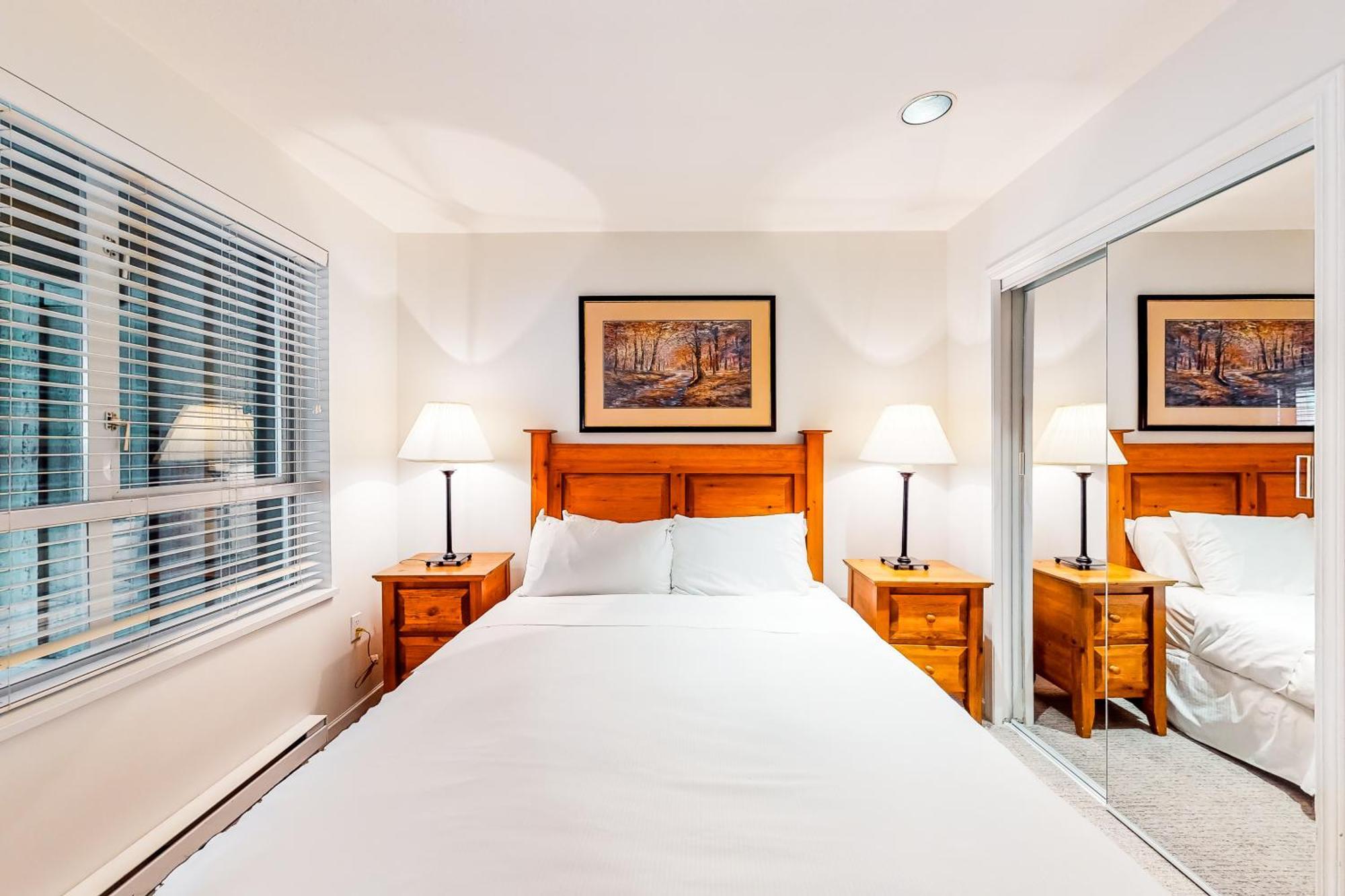 Town Plaza Suites Whistler Zimmer foto