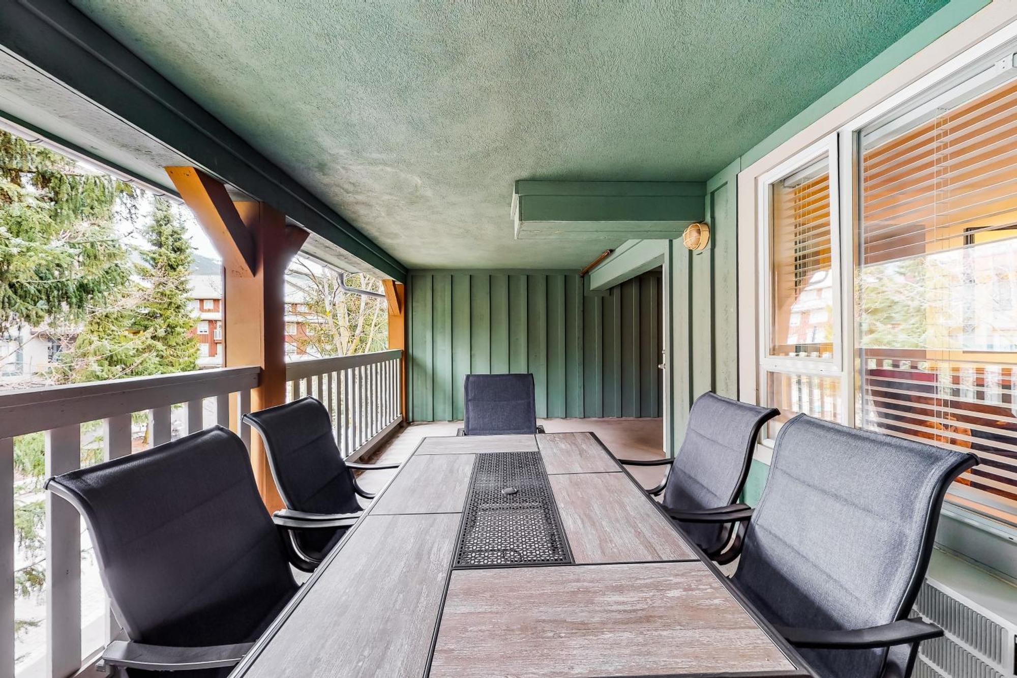 Town Plaza Suites Whistler Zimmer foto