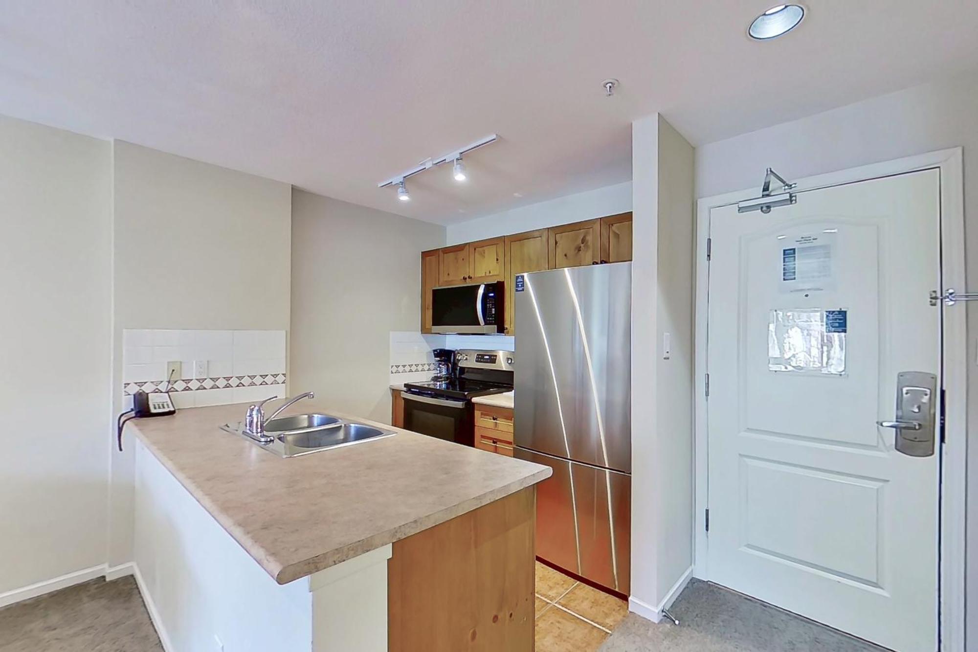 Town Plaza Suites Whistler Zimmer foto