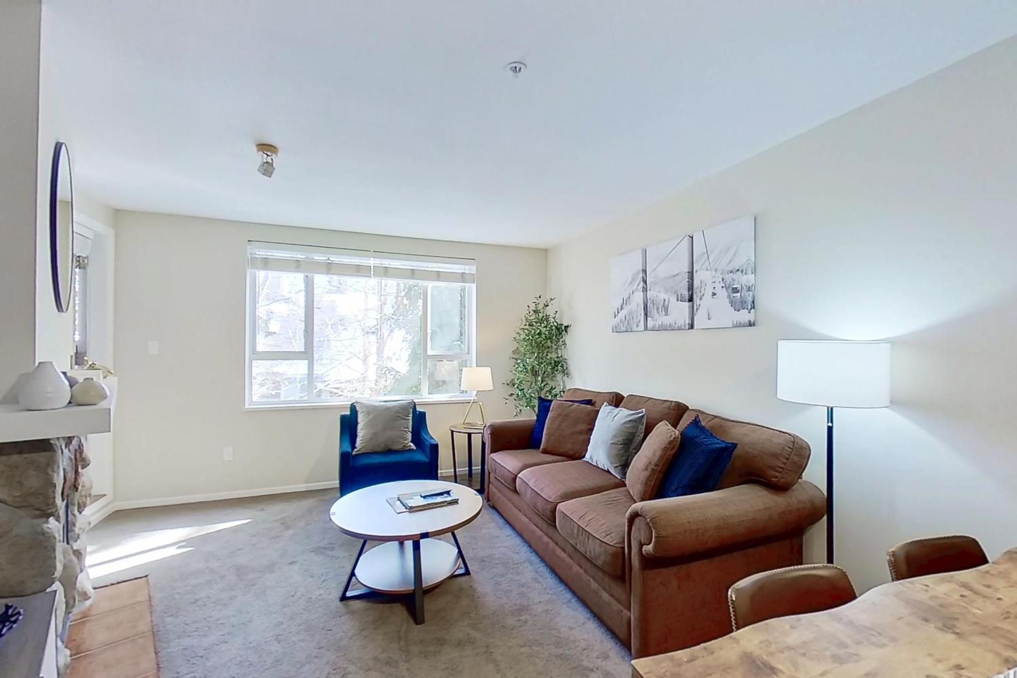 Town Plaza Suites Whistler Zimmer foto