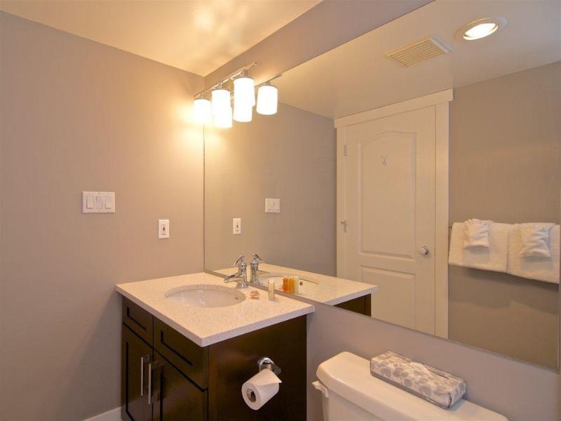 Town Plaza Suites Whistler Exterior foto